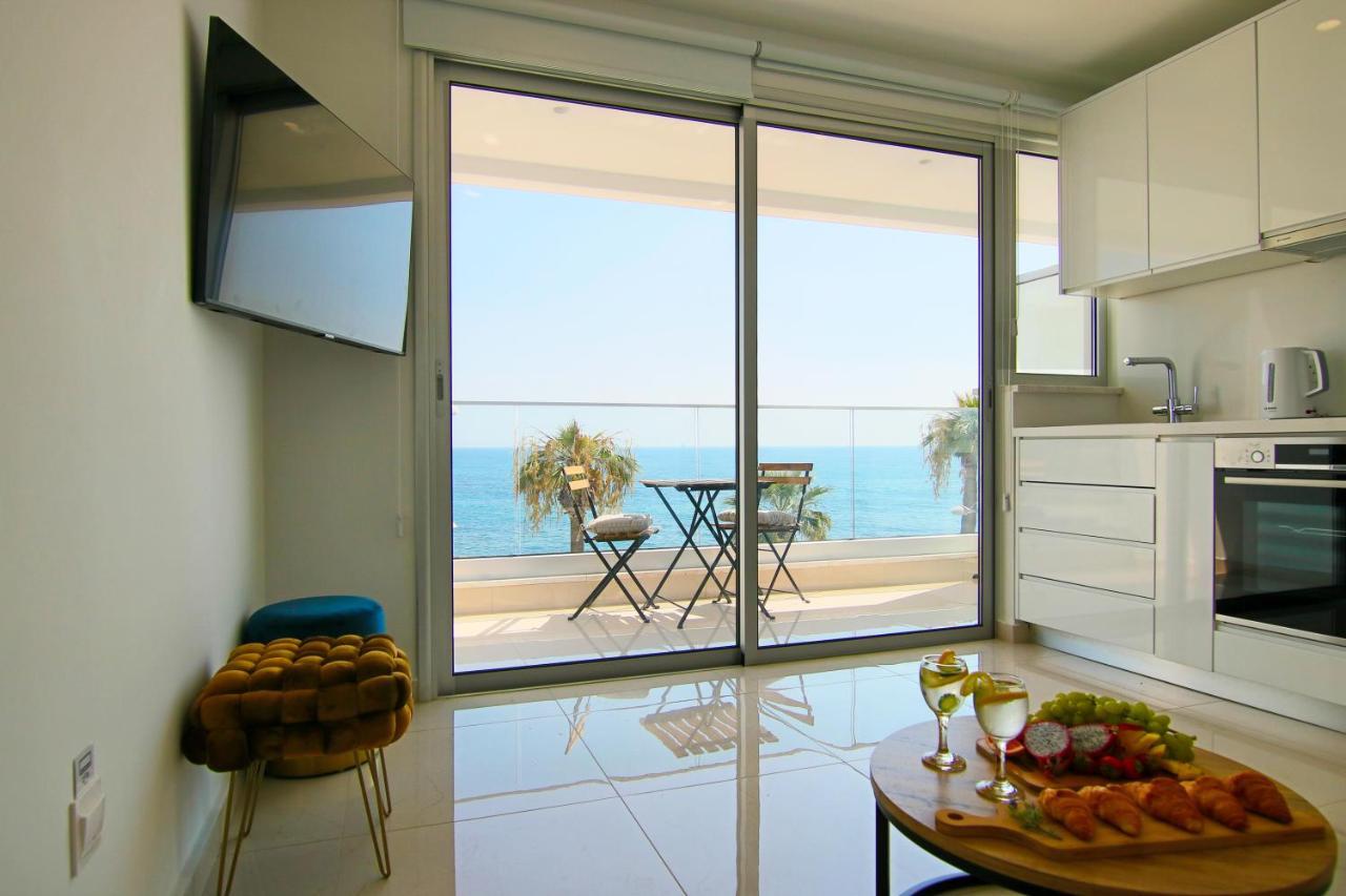 Phaedrus Living: Seaview Gold Flat Lighthouse 48 Leilighet Paphos Eksteriør bilde